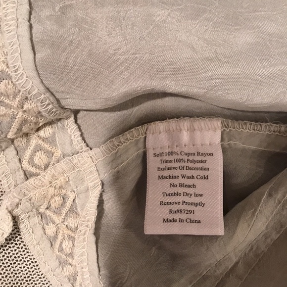 Johnny was long sleeve top - Picture 6 of 8